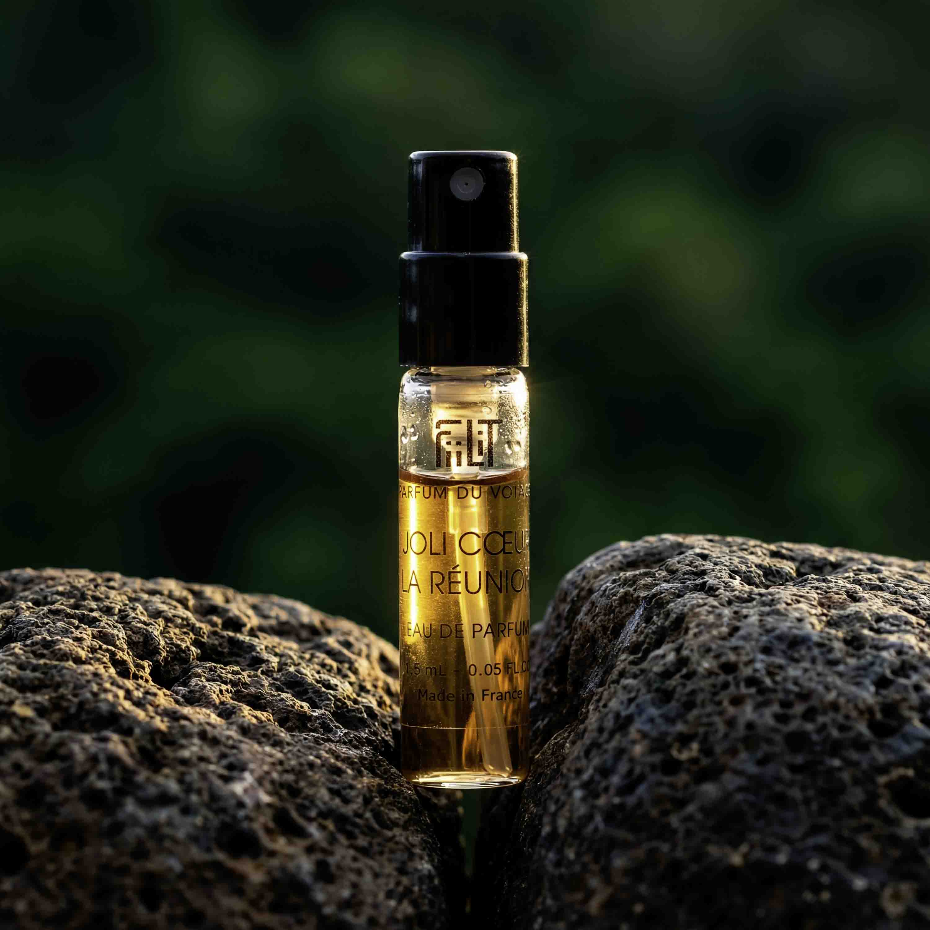 JOLI COEUR - LA REUNION Eau de Parfum - FiiLiT Parfum du voyage1,5mLJOLI COEUR - LA REUNION Eau de Parfum