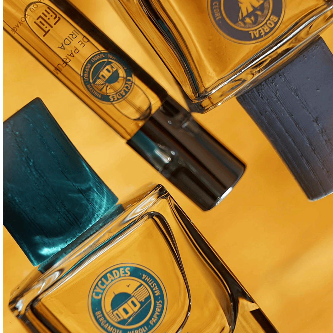 Offerta speciale: acquista 2 profumi da 50 ml e ricevi 1 profumo da 11 ml in omaggio!